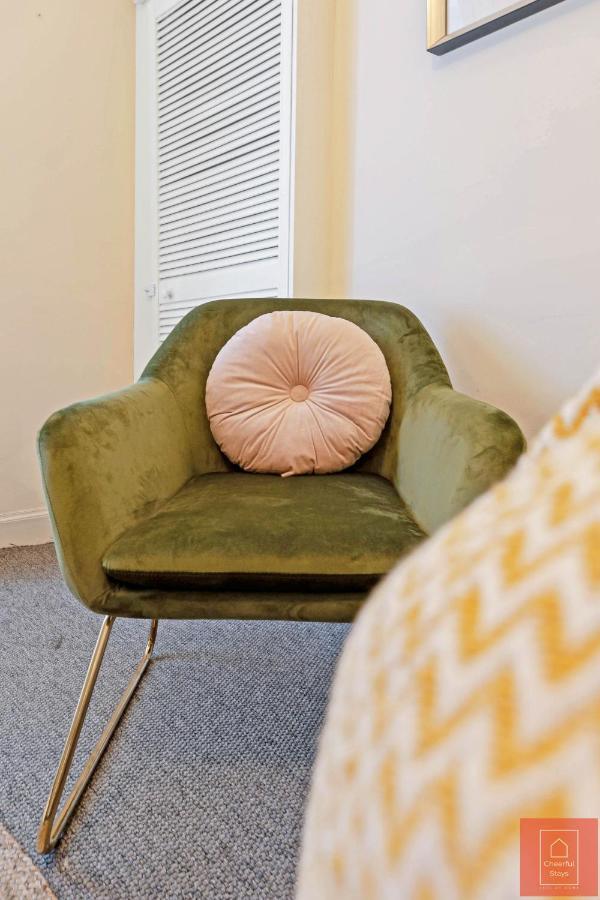 Cheerful Stays: Spacious Flat In Vibrant Leith EDI Exterior foto