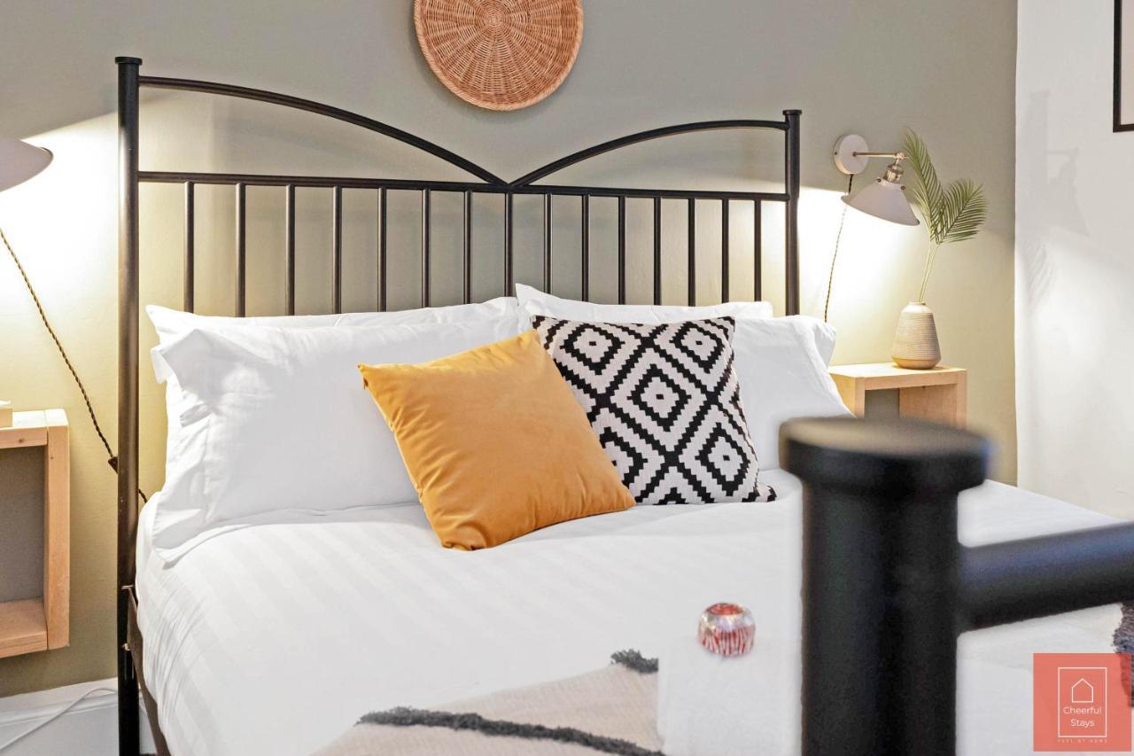 Cheerful Stays: Spacious Flat In Vibrant Leith EDI Exterior foto