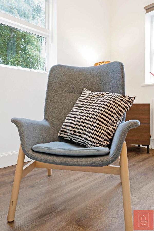 Cheerful Stays: Spacious Flat In Vibrant Leith EDI Exterior foto