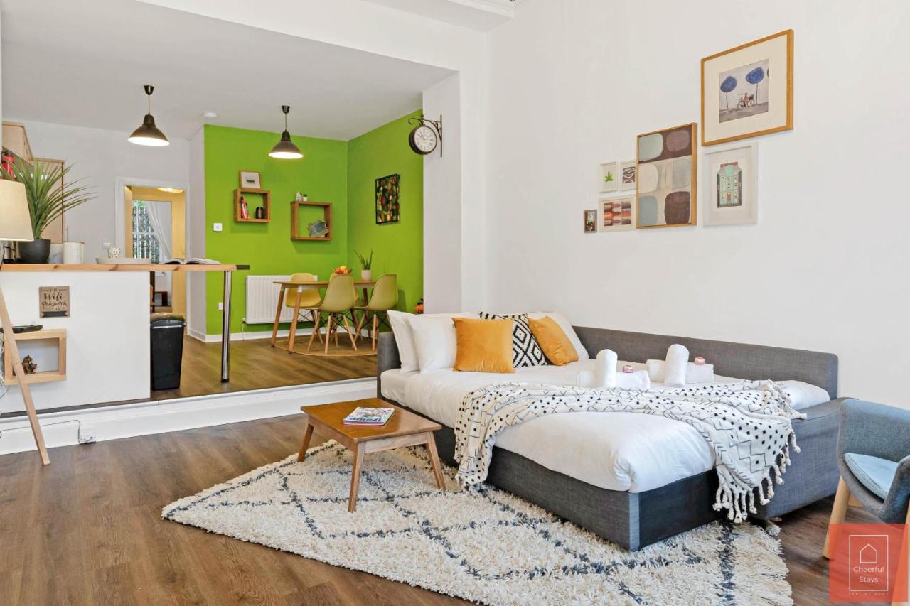 Cheerful Stays: Spacious Flat In Vibrant Leith EDI Exterior foto